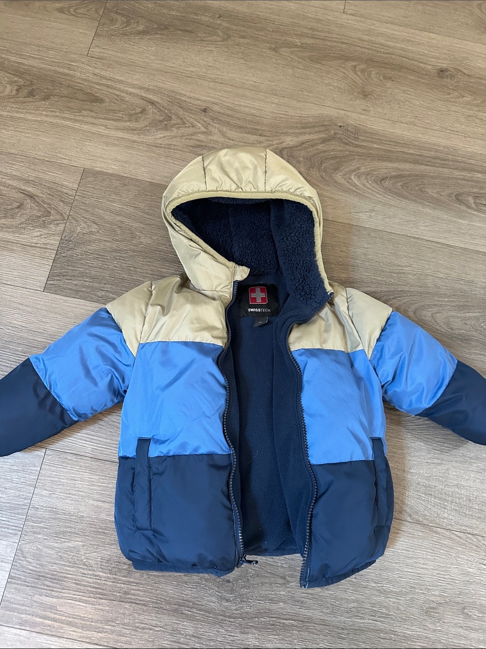 Swiss Tech Kids Colorblock Puffer Jacket in Blue, Tan & Navy
